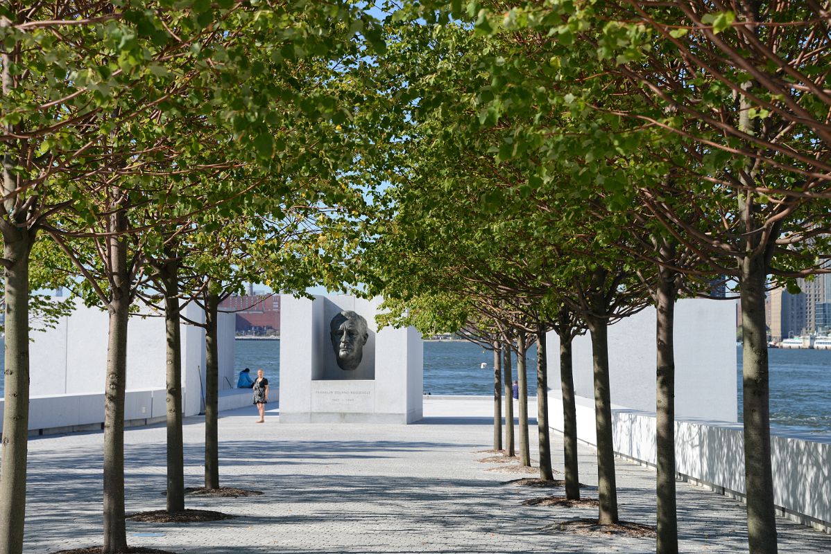 32 New York City Roosevelt Island Franklin D Roosevelt Four Freedoms Park Trees Frame The Path To The Roosevelt Statue